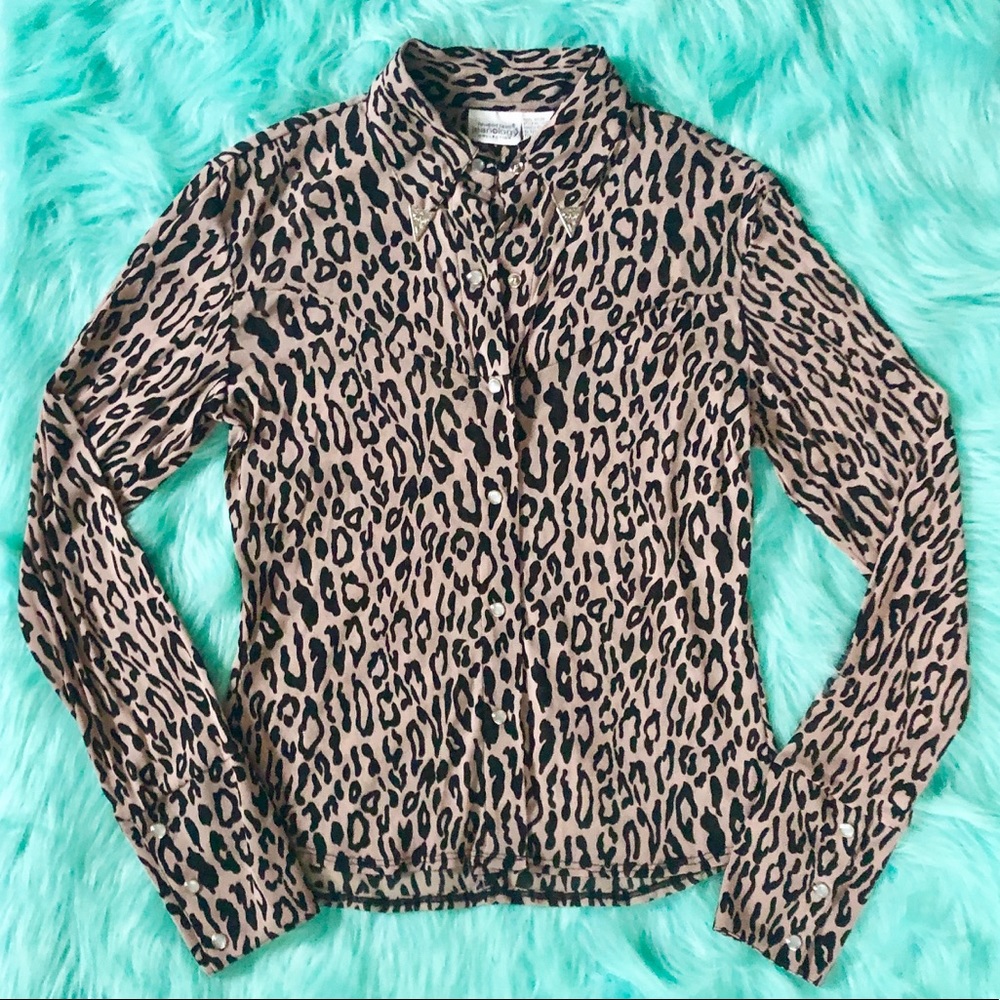 Newport News Jeanology Button Down Blouse